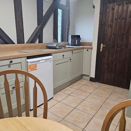 The Swan Inn Hilborough Luaran gambar