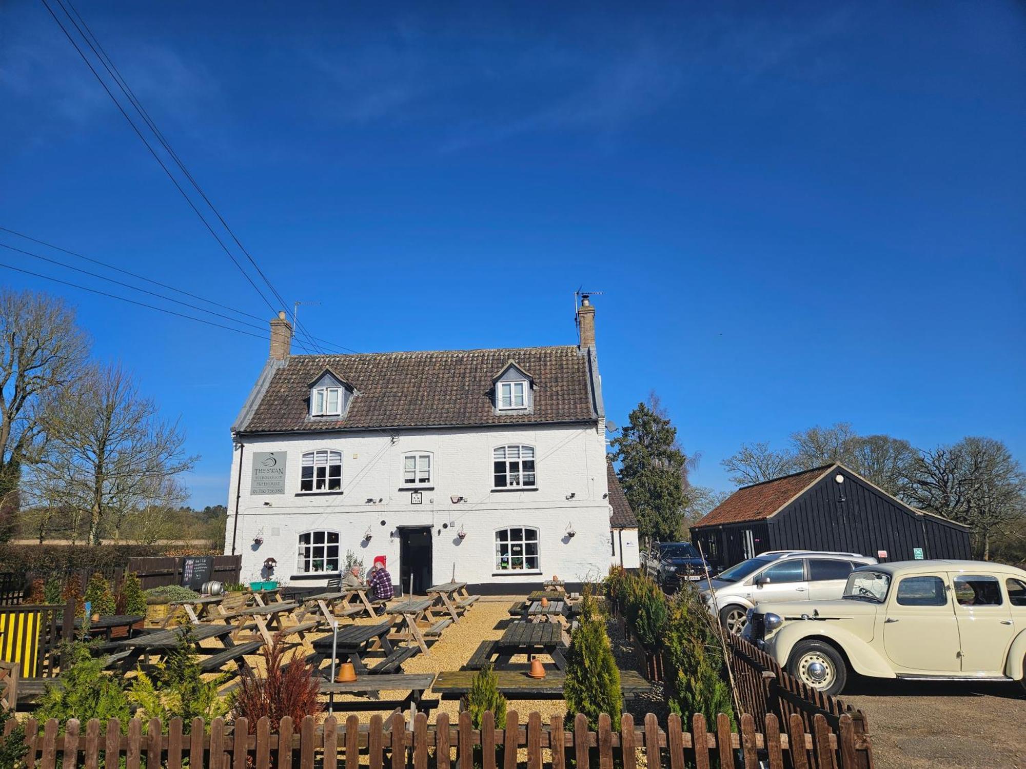 The Swan Inn Hilborough Luaran gambar